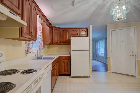68 Black Bear Road Tamworth NH 03886