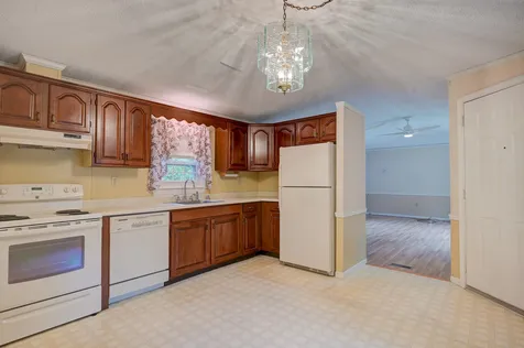 68 Black Bear Road Tamworth NH 03886