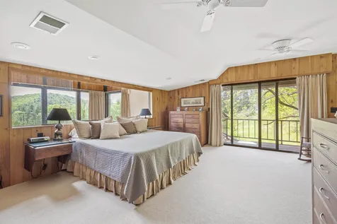 465 Pennell Road Chester VT 05143