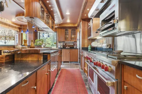 465 Pennell Road Chester VT 05143