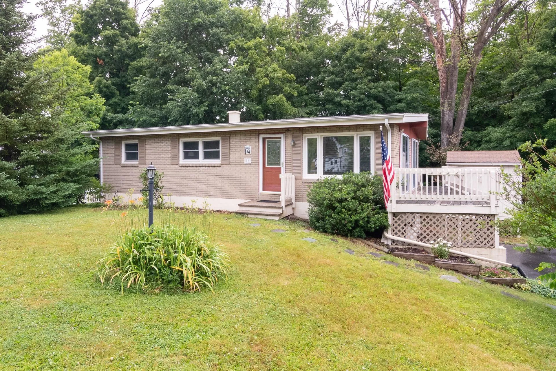 6 Farmer Drive Gilford NH 03249
