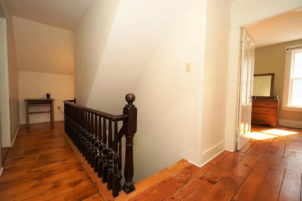 15 Dowboro Road Pittsfield NH 03263