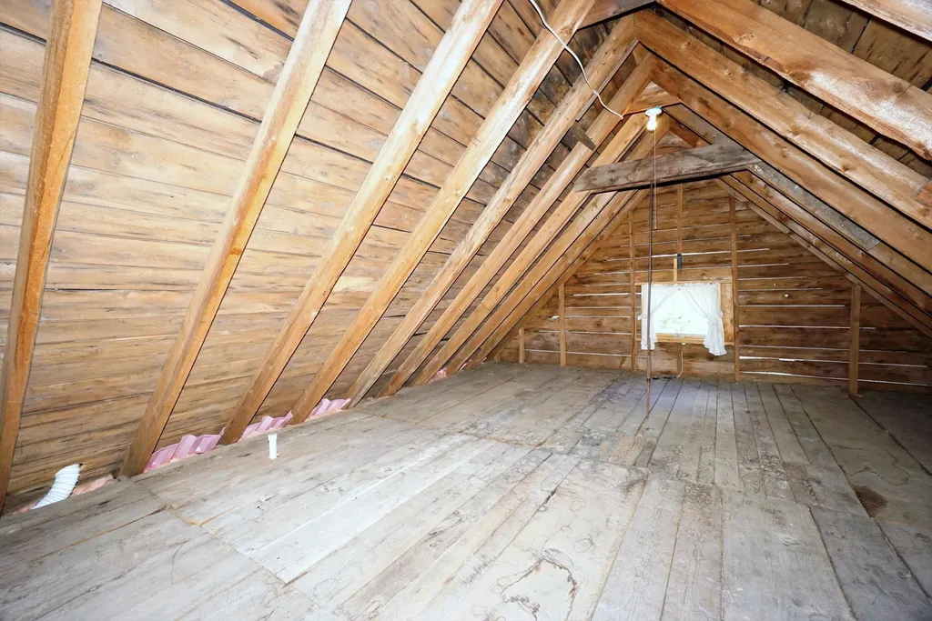 15 Dowboro Road Pittsfield NH 03263