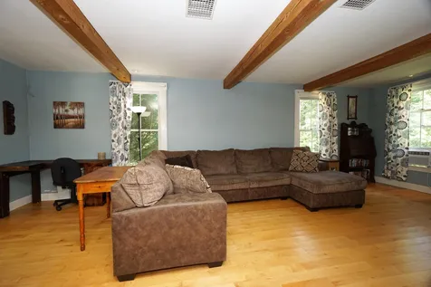 15 Dowboro Road Pittsfield NH 03263