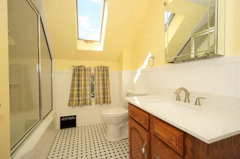 15 Dowboro Road Pittsfield NH 03263