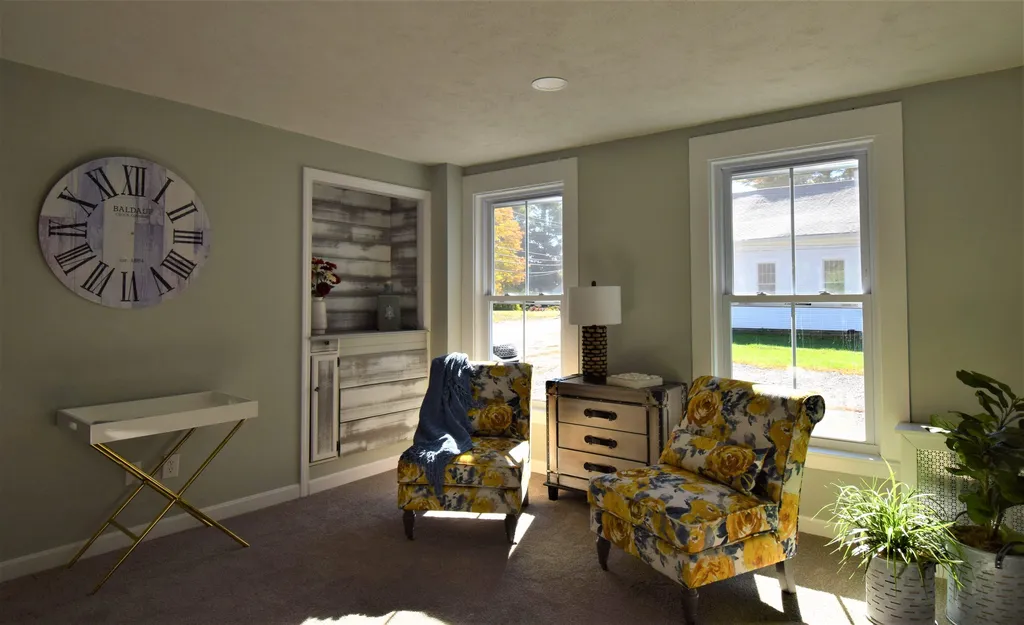 14 Church Street Kingston NH 03848