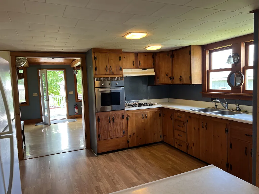 406 S. Bingham Street Cornwall VT 05753