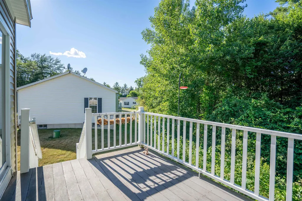 11 Timber Trail Road Sandown NH 03873