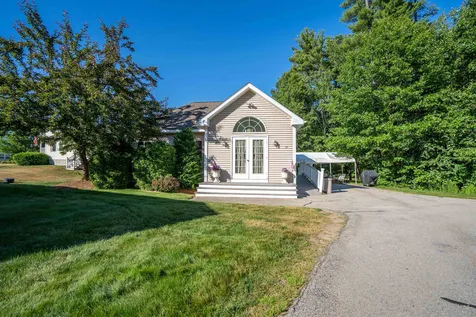 11 Timber Trail Road Sandown NH 03873