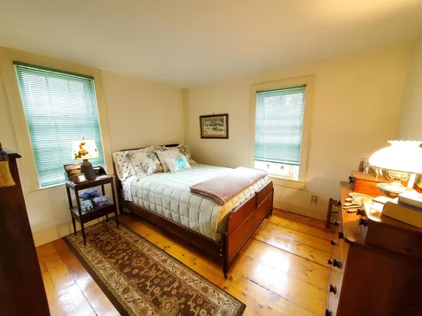 105 Davis Road Grafton NH 03240