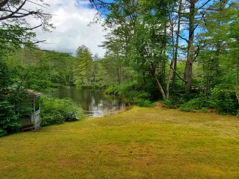 105 Davis Road Grafton NH 03240