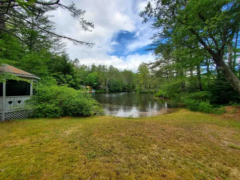 105 Davis Road Grafton NH 03240