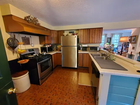 105 Davis Road Grafton NH 03240