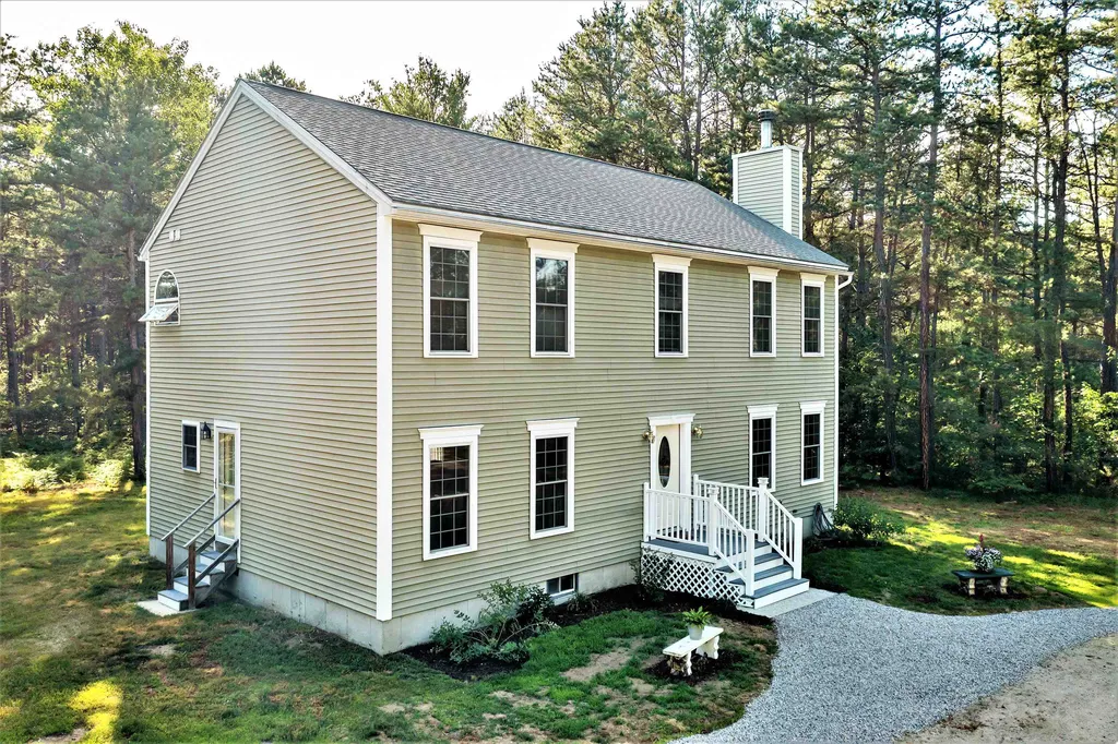 514 Silver Pine Lane Tamworth NH 03886
