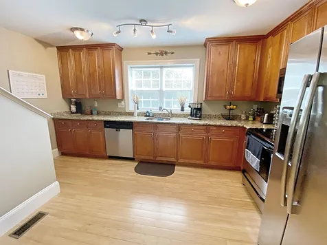 73 Breckenridge Way Laconia NH 03246