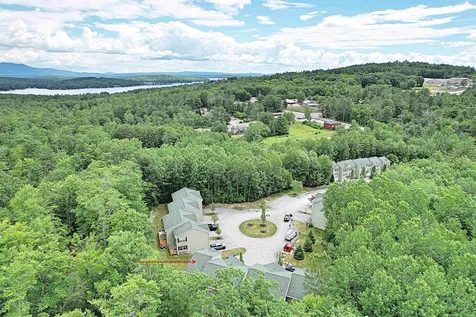 73 Breckenridge Way Laconia NH 03246