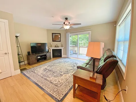 73 Breckenridge Way Laconia NH 03246