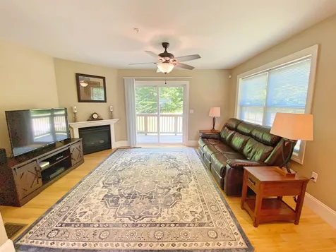 73 Breckenridge Way Laconia NH 03246