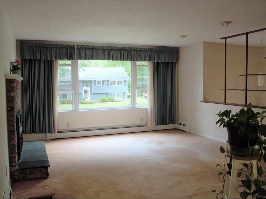 663 Martindale Road Shelburne VT 05482