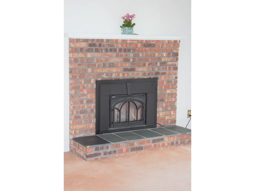 663 Martindale Road Shelburne VT 05482