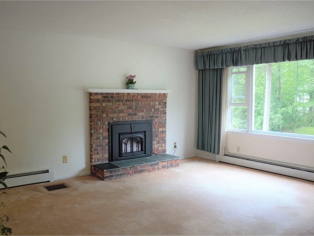 663 Martindale Road Shelburne VT 05482