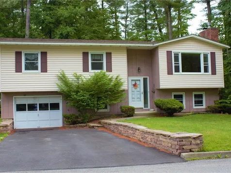 663 Martindale Road Shelburne VT 05482