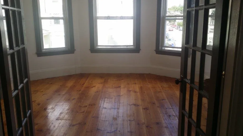 280-282 Conant Street Manchester NH 03102