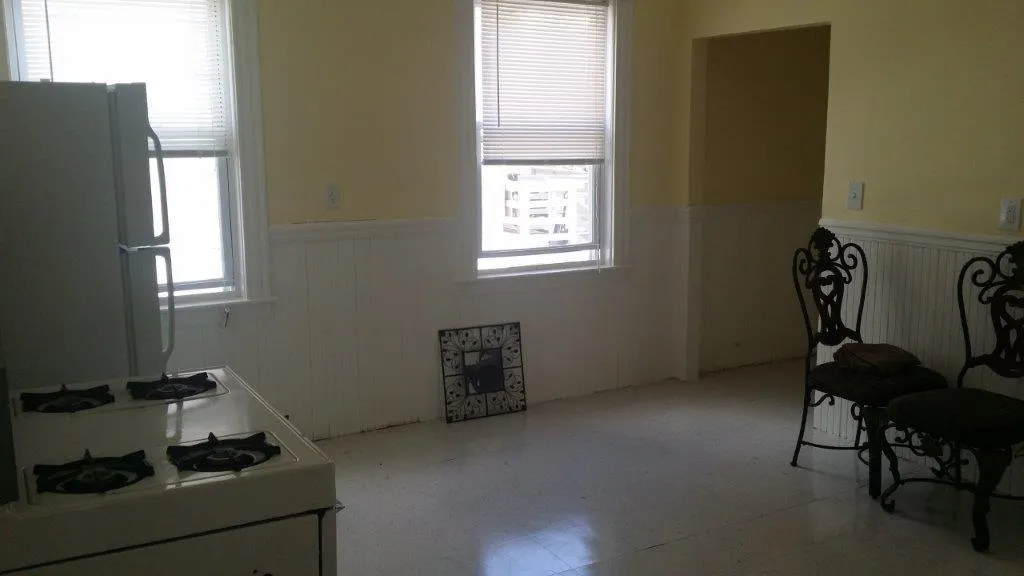 280-282 Conant Street Manchester NH 03102