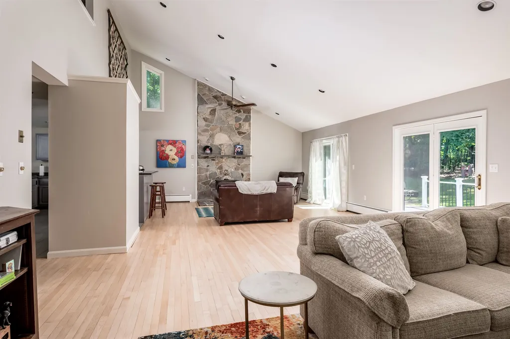 22 Earle Drive Lee NH 03861