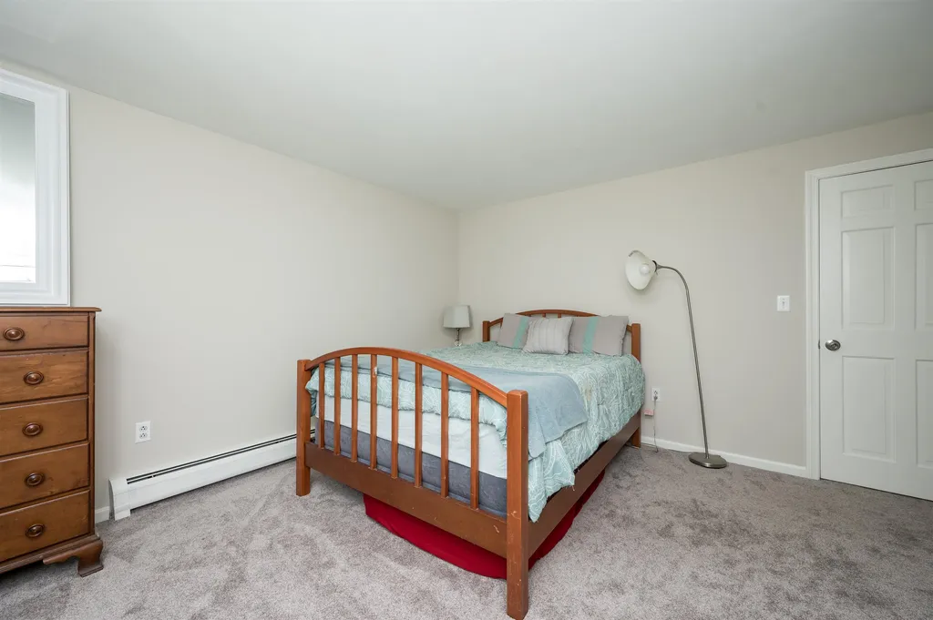 22 Earle Drive Lee NH 03861