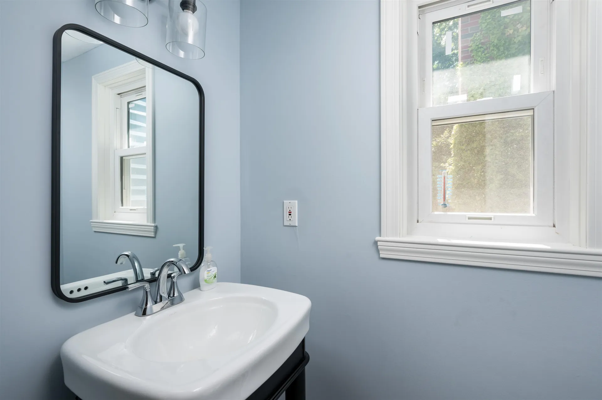 22 Earle Drive Lee NH 03861
