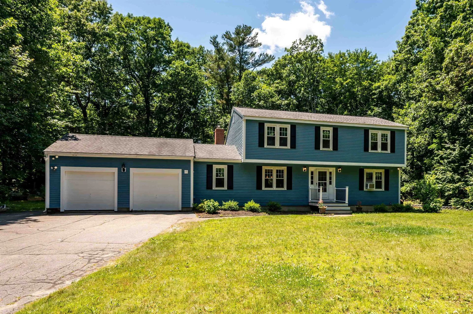 22 Earle Drive Lee NH 03861
