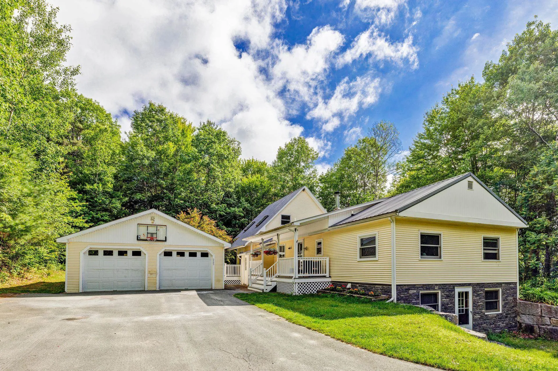 265 Farr Lane Bradford VT 05033