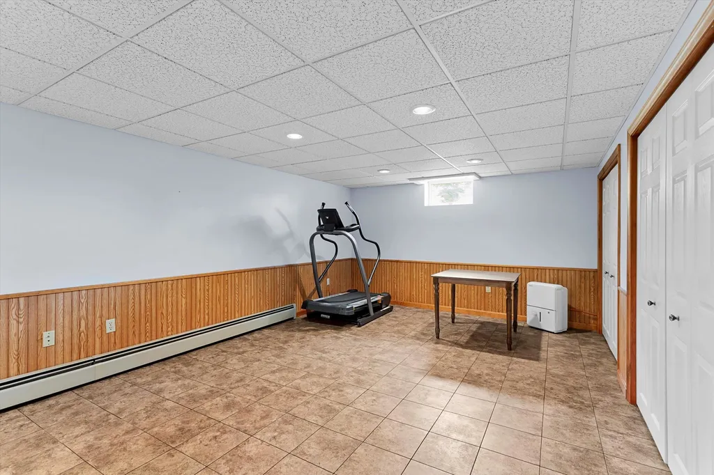 357 Gray Street Manchester NH 03103