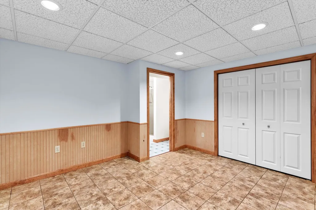357 Gray Street Manchester NH 03103