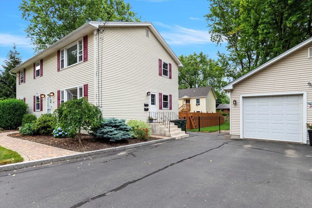 357 Gray Street Manchester NH 03103