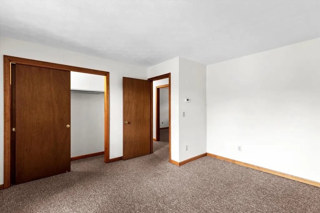 357 Gray Street Manchester NH 03103