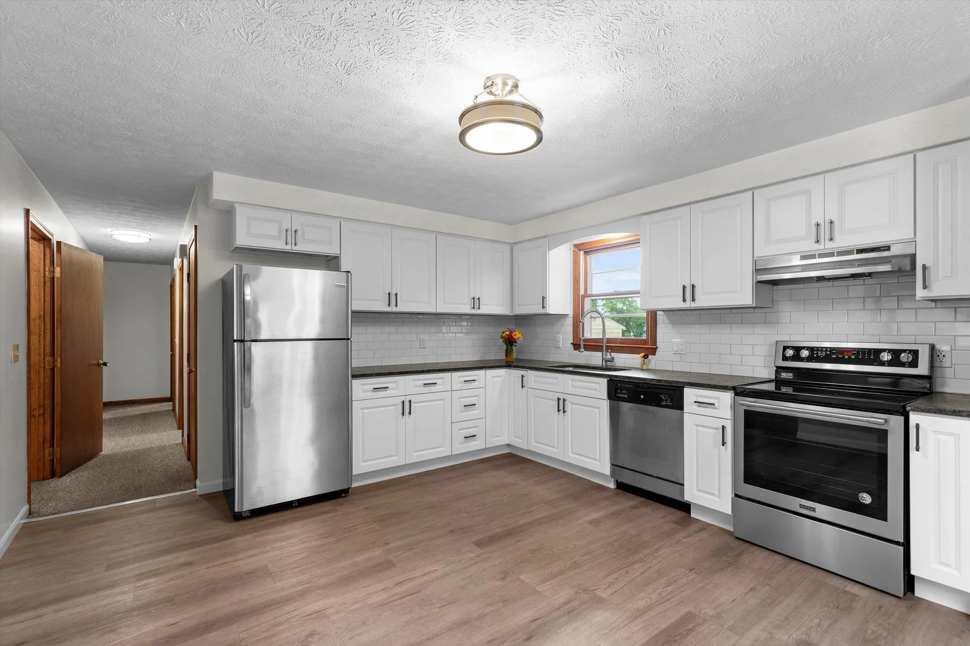 357 Gray Street Manchester NH 03103