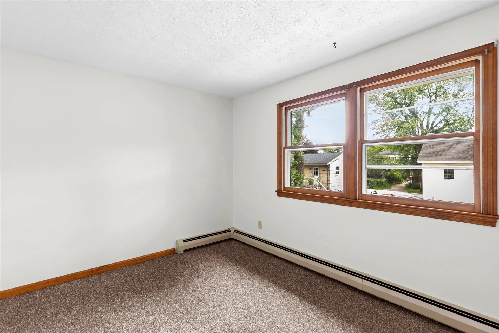 357 Gray Street Manchester NH 03103