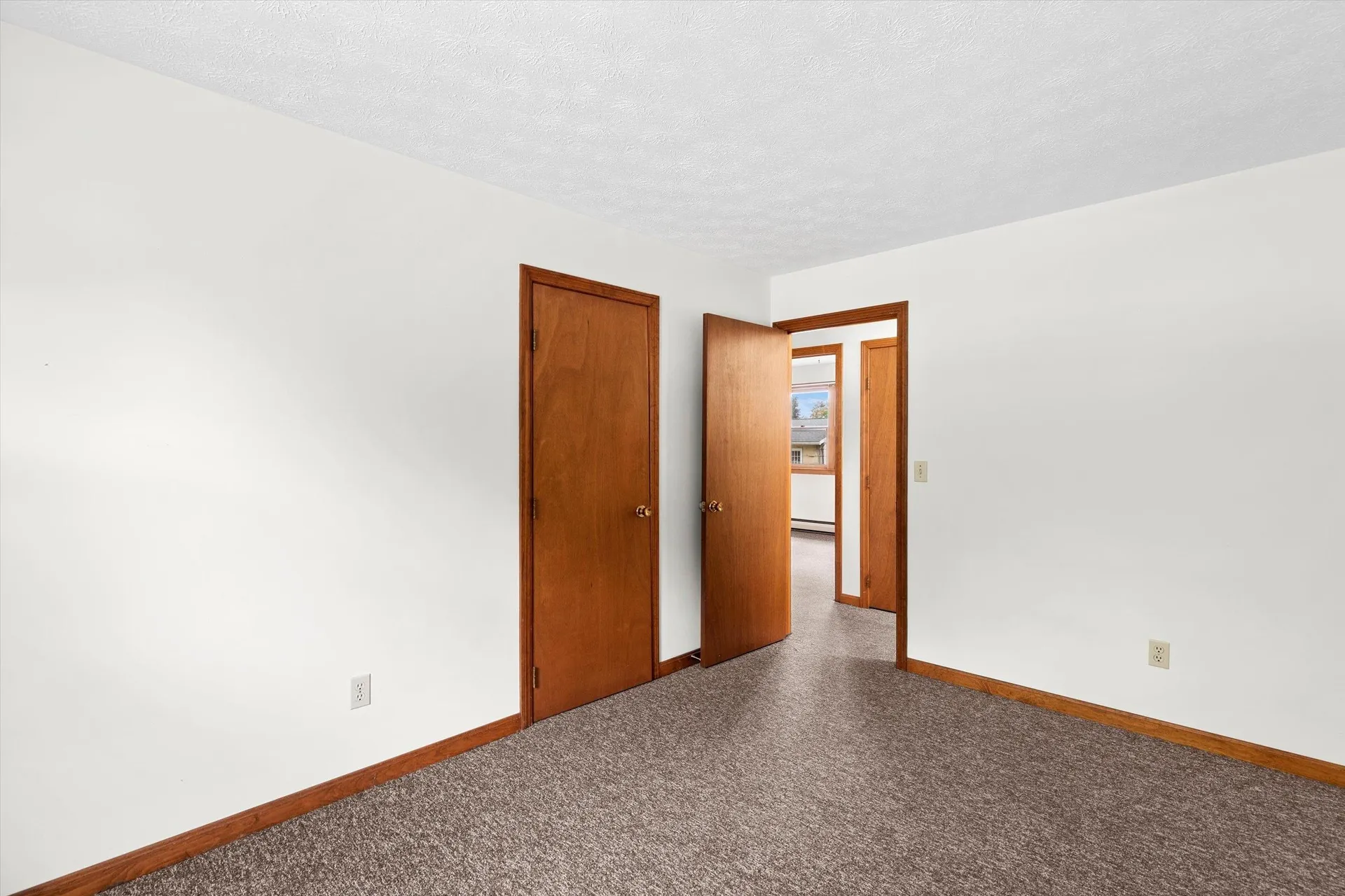 357 Gray Street Manchester NH 03103