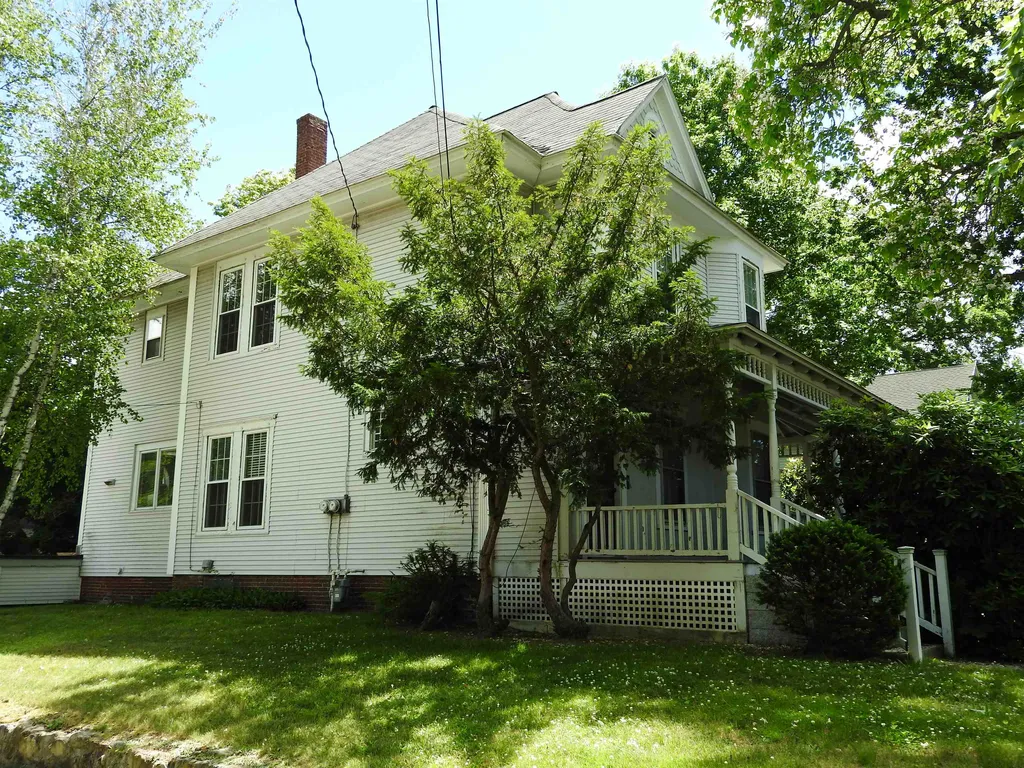 38 Auburn Street Concord NH 03301