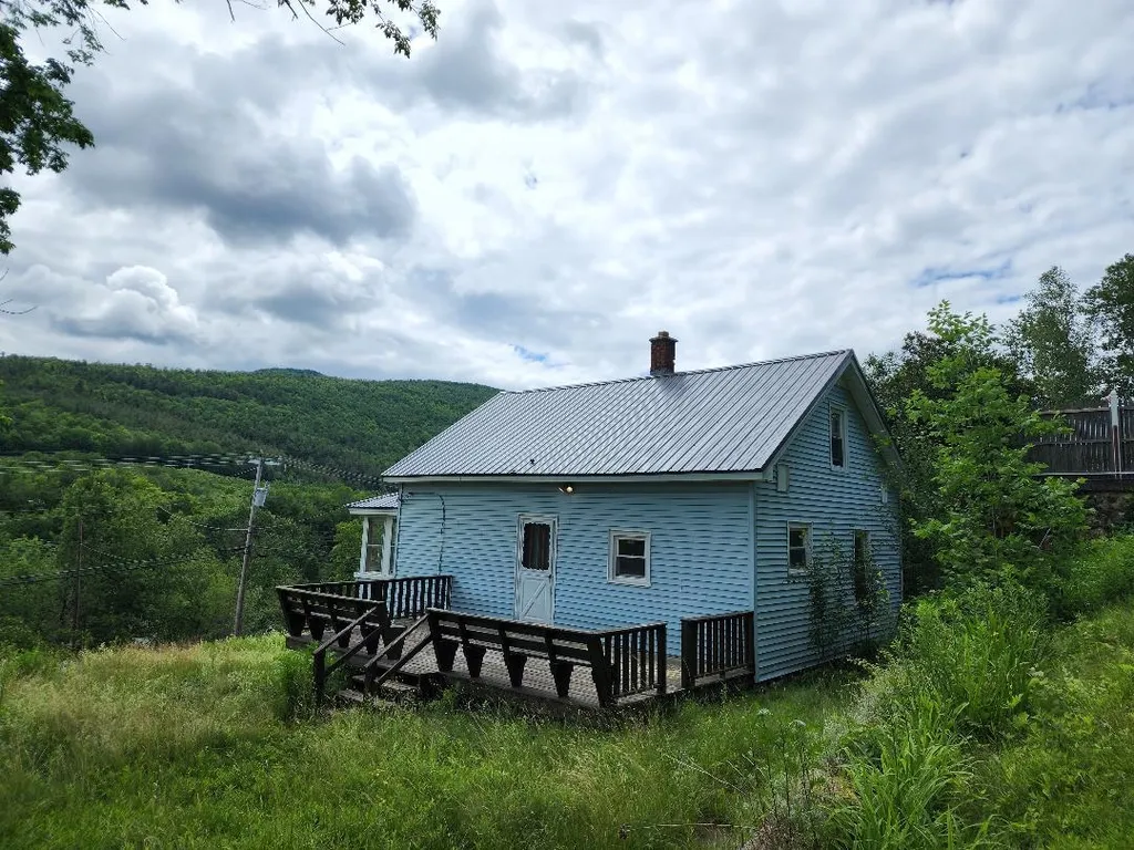 560 Old Glen Avenue Berlin NH 03570