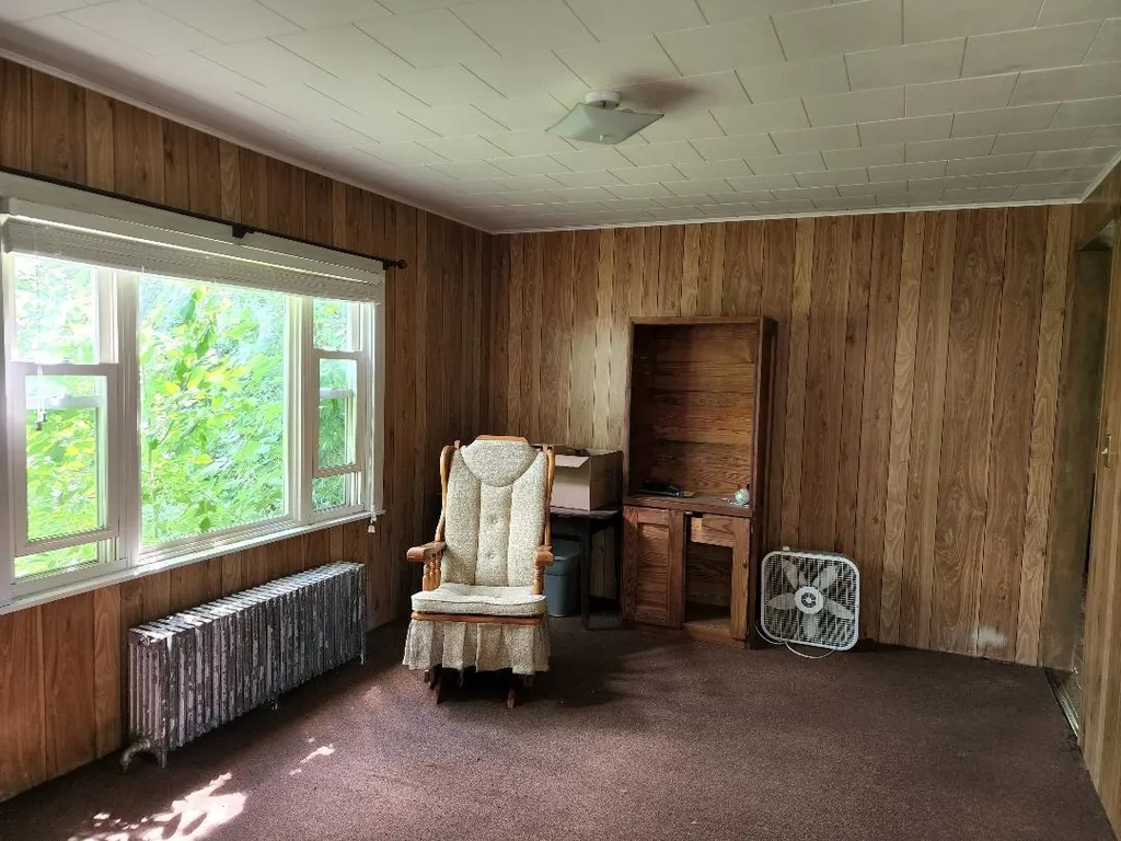 560 Old Glen Avenue Berlin NH 03570