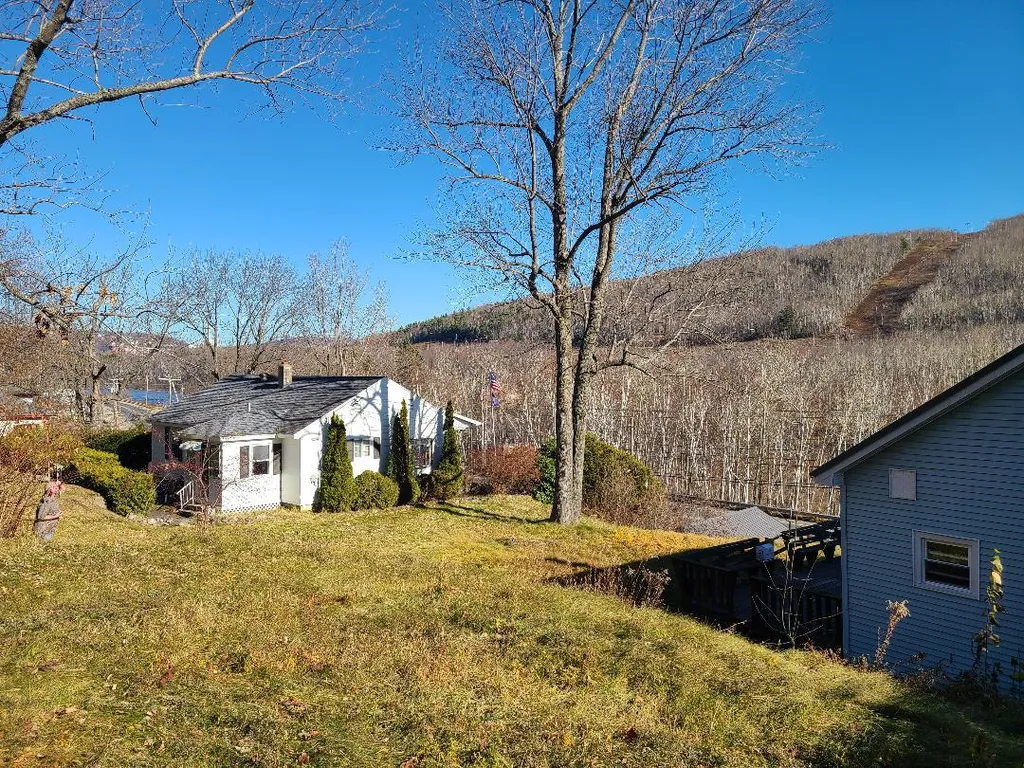 560 Old Glen Avenue Berlin NH 03570