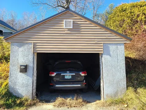 560 Old Glen Avenue Berlin NH 03570