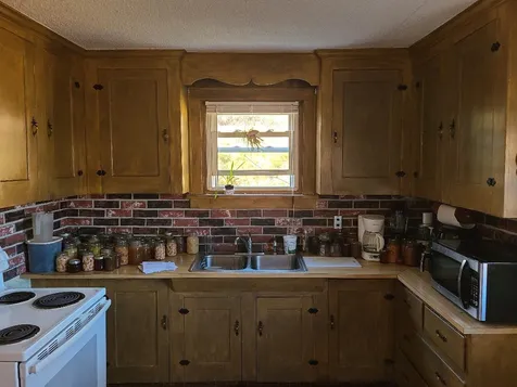 560 Old Glen Avenue Berlin NH 03570