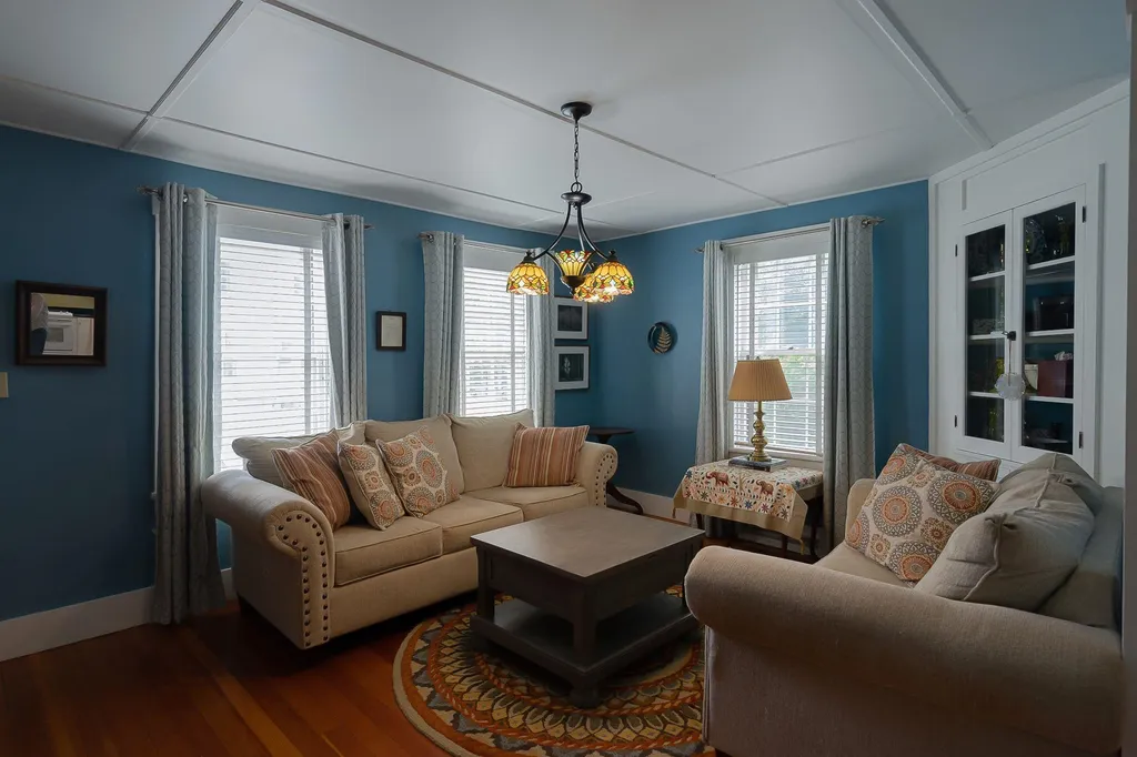 74 Elm Street Keene NH 03431
