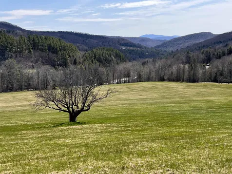 92 Richardson Road Vershire VT 05079