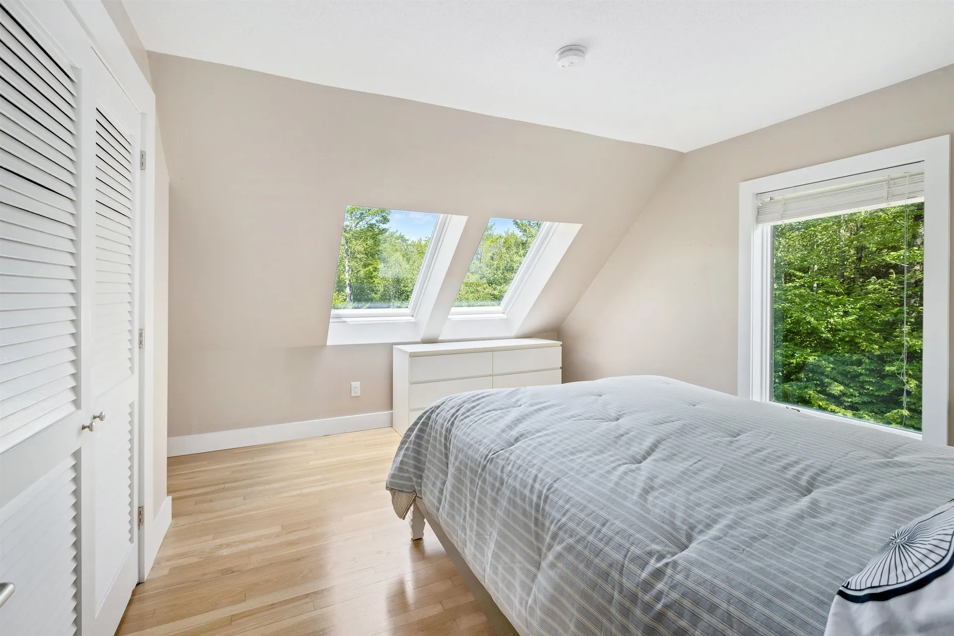 408 Knights Hill Road New London NH 03257