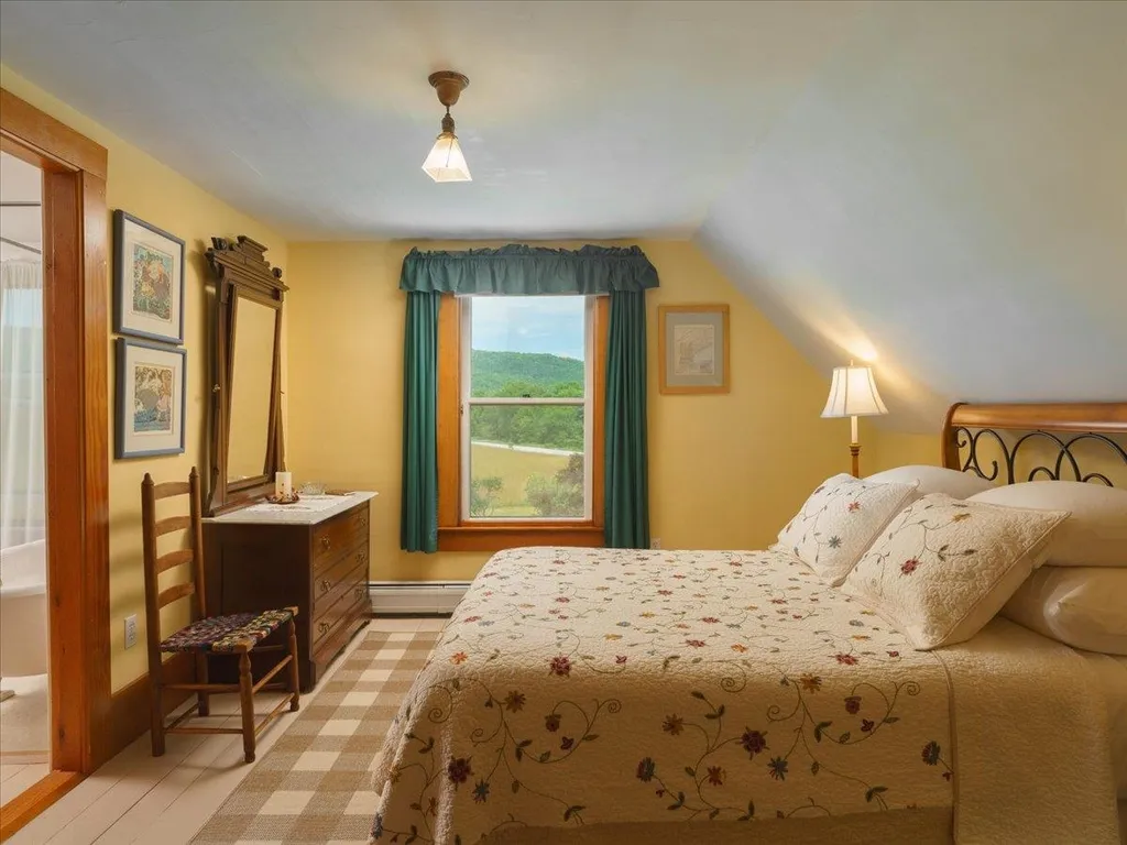 5250 West Woodstock Road Woodstock VT 05091